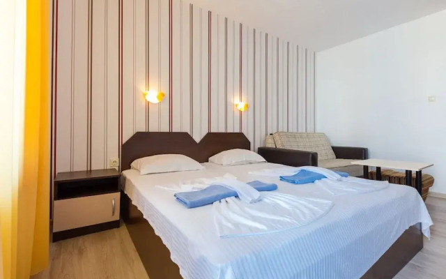 Family Double Room in Dafinka Guest House