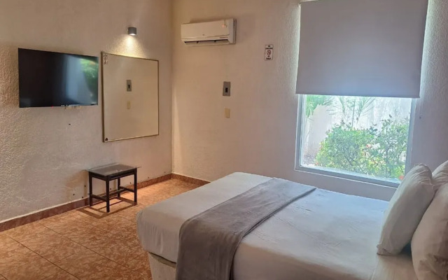 OYO Hotel Rolovi Cancun