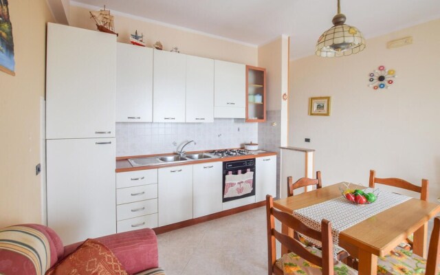 Awesome Apartment in Marina DI Strongoli With Wifi and 2 Bedrooms