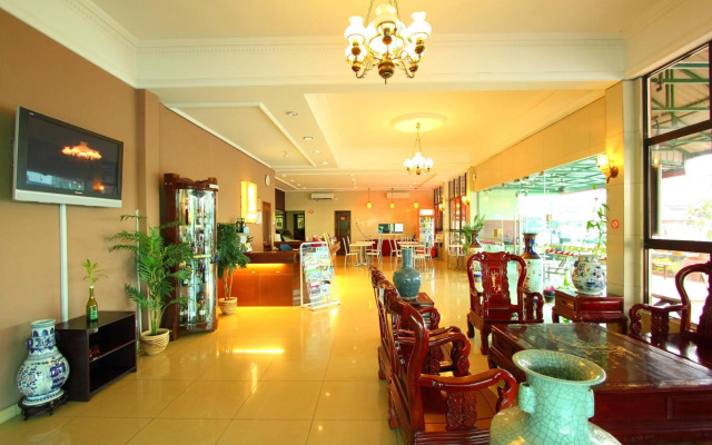 Grandpa Hotel