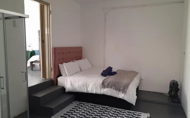 Beach Studio - Walk to the beach