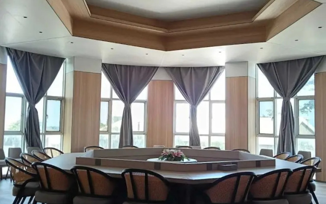 Grace Hotel