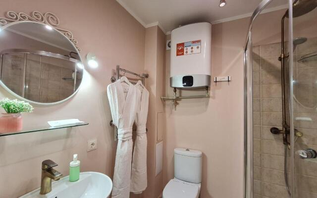 Sutki26 on Kuznechnaya Street