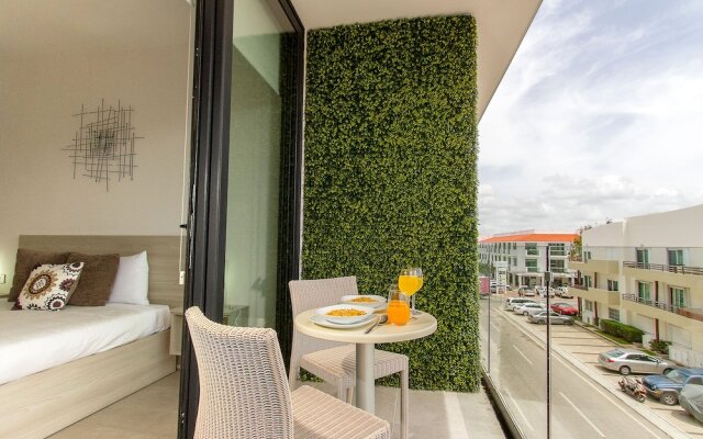 The City 1221 by iMexico