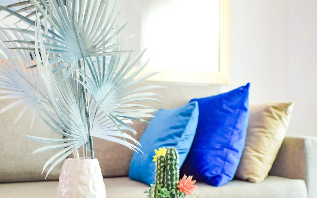 Playa Palmera Beach Resort