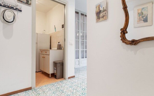 Voguish Apartment in Sanremo near Beach