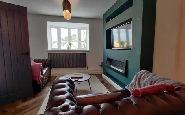 Holiday Home Near Mumbles Pier