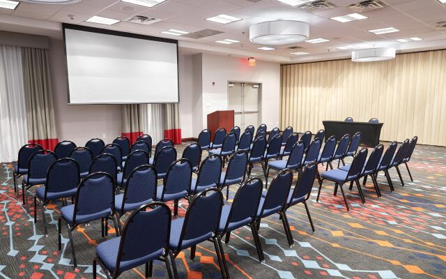 Holiday Inn Hotel & Suites Stockbridge / Atlanta I-75 by IHG