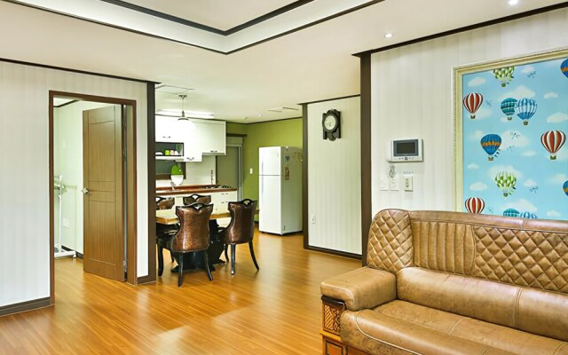Geoje Blue Beach Pension