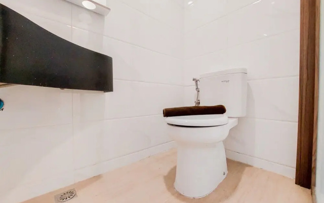 Well Furnished And Nice Studio Sky House Bsd Apartment