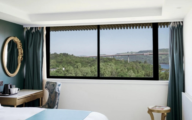 Muthu Glasgow River Hotel