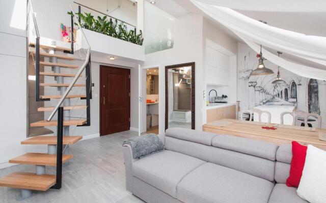 Tomasza Residence