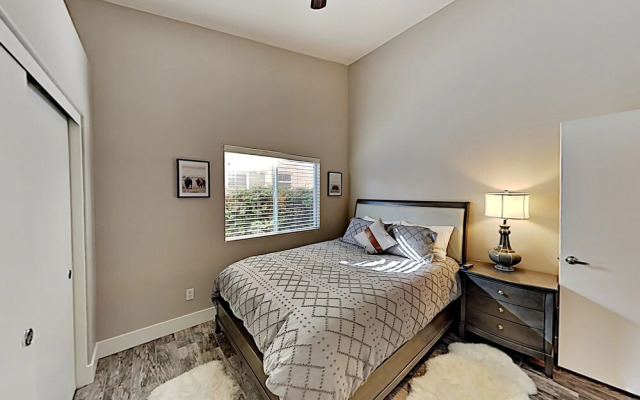 49257bar 3 Bedroom Home