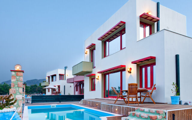 Spilia Bay Villas