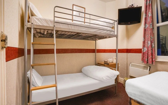 OYO Chesterton Hotel Blackpool