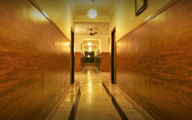 Hotel Shiv Dayal