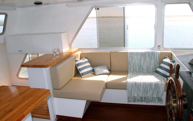 Passeios Ria Formosa House Boats