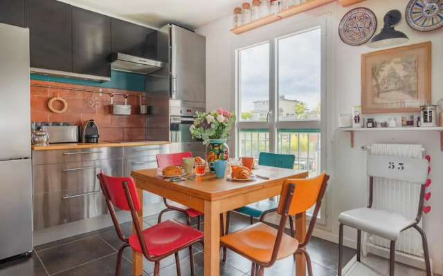 Paris Rebeval residence