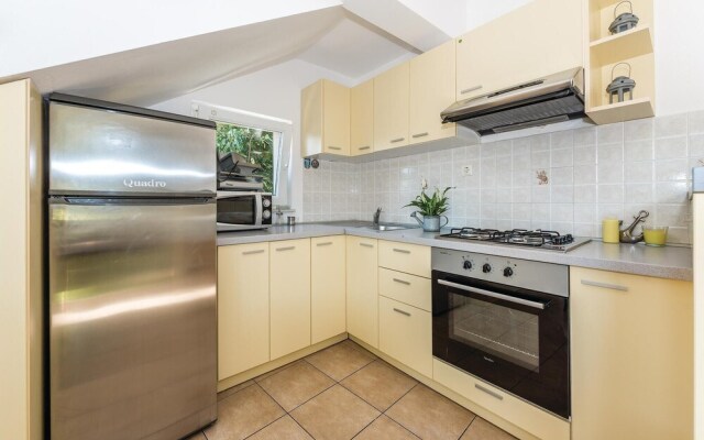 Stunning Home in Jadrija With Wifi and 4 Bedrooms