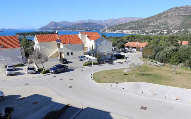 Pervanovo Apartments