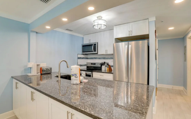 Poolside Madeira Beach Abode w/ Balcony!