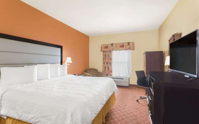 Baymont by Wyndham Fayetteville