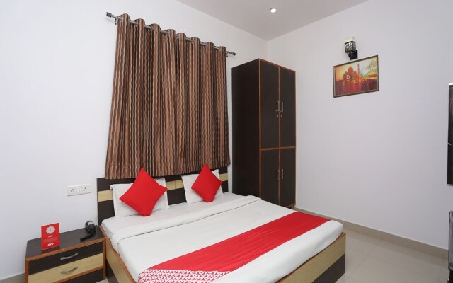 Hotel Taj Niwas by OYO Rooms
