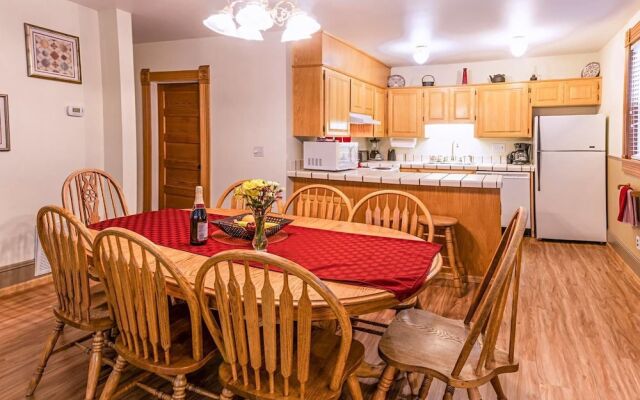 Oak Sherwin House Near OSF