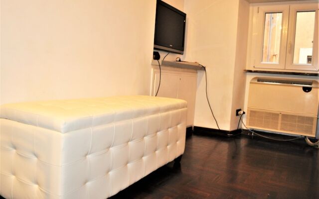 Flamina in Navona Square