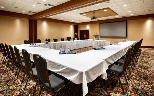 Best Western Plus Barclay Hotel