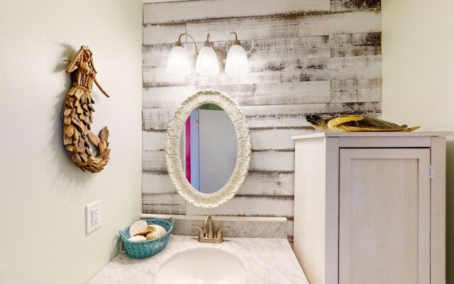 Summer House West C202