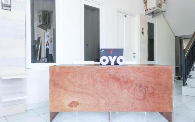 OYO 1486 Tantular Residence