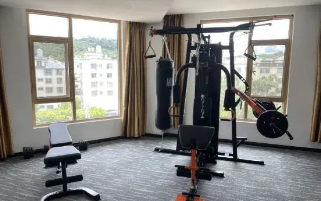 Kunming Berman Hotel (Rixin Road Runcheng Branch)