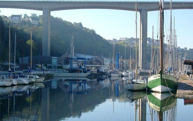 Studio in Saint-brieuc, With Furnished Balcony and Wifi