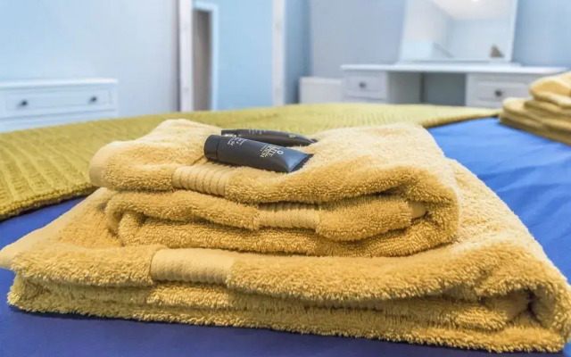 Tipyn O Haul - 1 Bedroom Apartment - Tenby