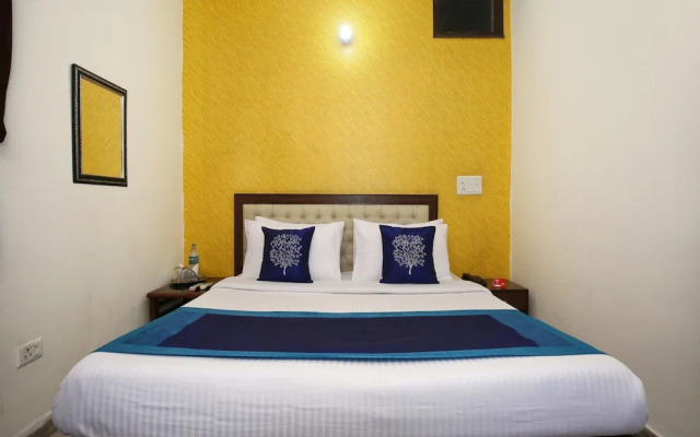 OYO 9661 Hotel Victoria Palace