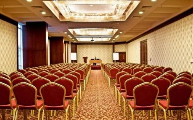 Swiss Belhotel Doha