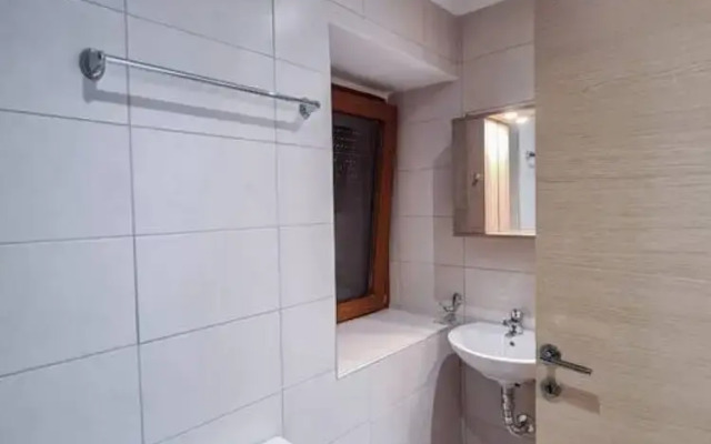 Agios Petros Apartments 2