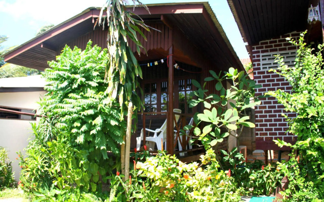 The Boardroom Beach Bungalows