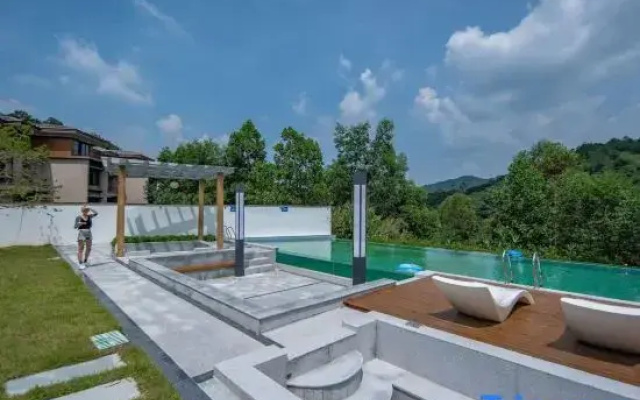 Xile Valley Resort Villa