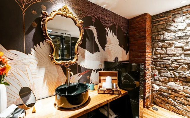 Aurum - Como Luxury Suites