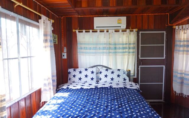 Ruenkhawhom Residence