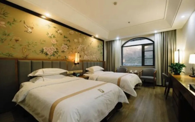 Yuanfeng Hebei Hotel