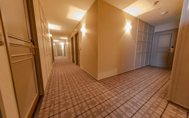 Hôtel Montbriand Antony