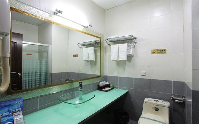 Yingfeng Business Hotel