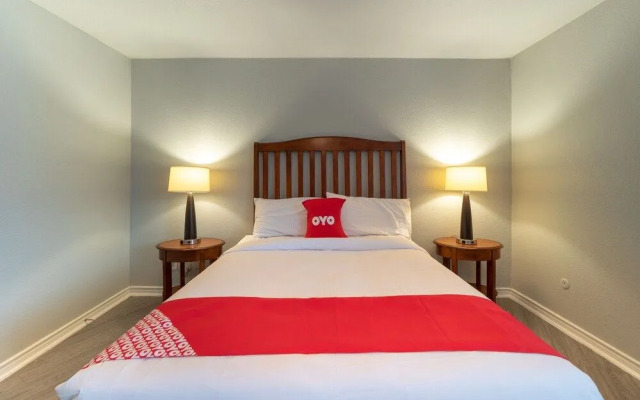 OYO Apartments at Establishment