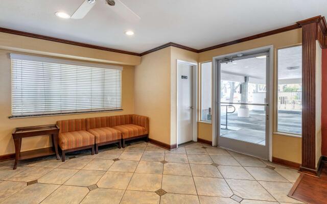 Best Western Town House Lodge