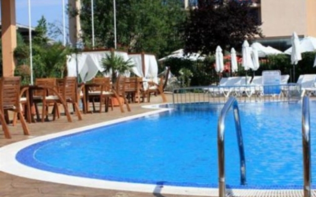 Golden Beach Aparthotel
