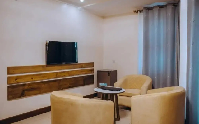 Royal Crown Hotel