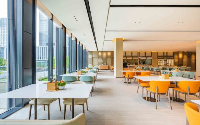 EVEN Hotel Shanghai Expo by IHG